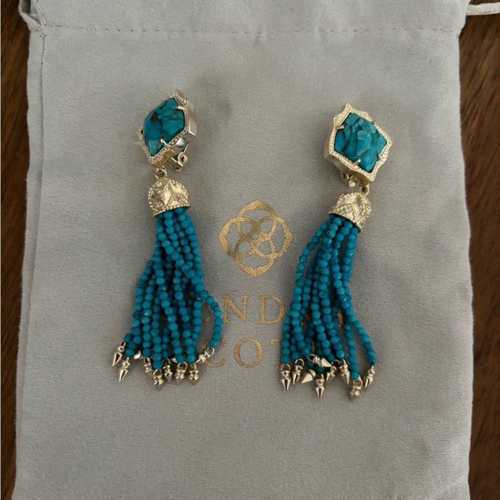 Kendra Scott Clip on turquoise earrings